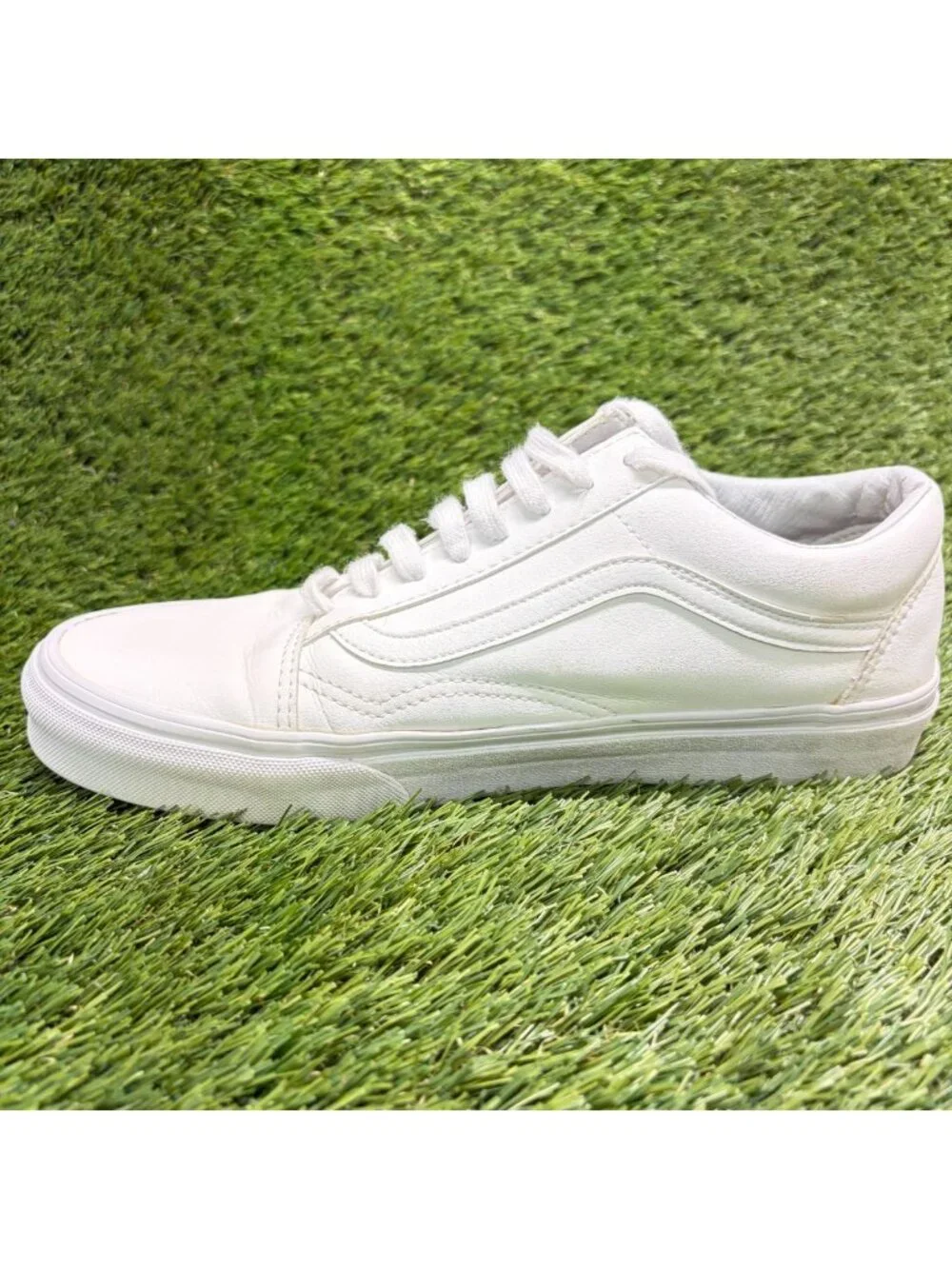 Vans Old Skool Mens Size 8 Womens 9.5 White Athletic Leather Shoes Sneakers_2
